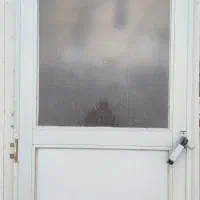 درب برای خونه باغ