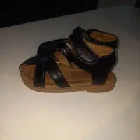 لباس و کفش بچگانه