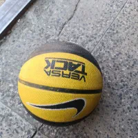 توپ بسکتبال