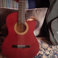 گیتار دیاموند در حد نو