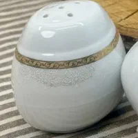 نمکدان چینی|ظروف سرو و پذیرایی|قم, صفائیه|دیوار