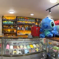 نیرو کار خانمو اقا جهت کافه بستنی