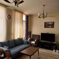 فروش آپارتمان/ خانه کارگر/خیام/روبه آفتاب/۸۰متر|فروش آپارتمان|شاهینشهر, سعدی جنوبی|دیوار