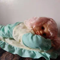 عروسک واسباب بازی بچه