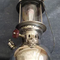 چراغ زنبوری نفتی عتیقه کانادایی اصل|کلکسیون اشیاء عتیقه|اصفهان, خواجه عمید|دیوار