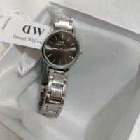 ساعت زنانه بند فلزی