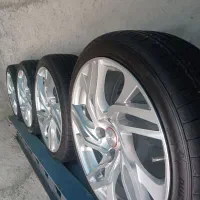 رینگ و لاستیک فونیکس سایز ۱۷در حد|قطعات یدکی و لوازم جانبی|رشت, حومه رشت|دیوار