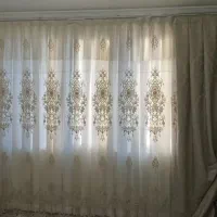 پرده به همراه والان