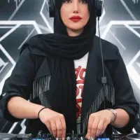 دیجی الی همراه با نورپردازی