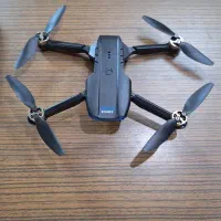 کوادکوپتر E99 pro                    قیمت خیلی خوب|اسباب‌‌بازی|لردگان, |دیوار