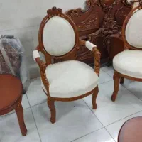 مبل کلاسیک به دلیل تغییر شغل نصف قیمت|مبلمان خانگی و میز عسلی|نوشهر, |دیوار