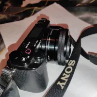 دوربین عکاسی سونی zve10 در حد نو