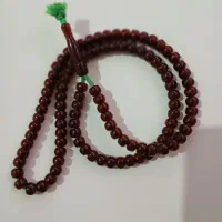 فروش تسبیح آلبالویی بسیار خوش رنگ