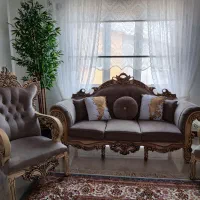 مبل سلطنتی توسی روشن