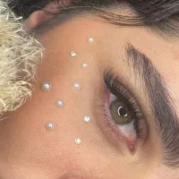 اکستنشن مژه با مشاوره رایگان و تخفیف|خدمات آرایشگری و زیبایی|شاهین‌شهر, مخابرات (شهید بهشتی)|دیوار