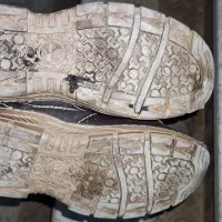 دو جفت کفش رایگان|کیف، کفش، کمربند|لنگرود, |دیوار