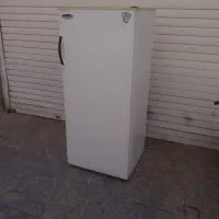 یخچال آزمایش