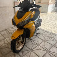 موتور طرح کلیک آیروکس ۱۵۰ c، بسیار تمیز وکم کارکرد