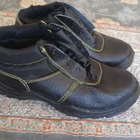 کفش کار نو نو ایمنی|کیف، کفش، کمربند|نجف‌آباد, شهدای غربی|دیوار