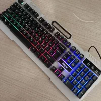 کیبورد RGB و کول‌پد