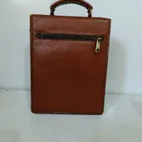 کیف اداری دوشی|کیف، کفش، کمربند|اصفهان, نقش جهان|دیوار