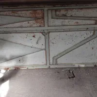 فروش یک عدد درب اتاق ودرب آهنی  ویترین مغازه