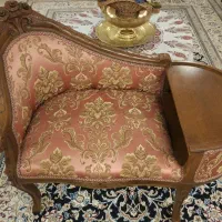 میز تلفن کلاسیک