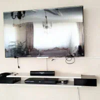 میز دیواری تلویزیون