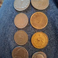 تعدادی سکه های قدیمی
