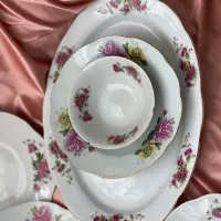 ظروف سنتی قدیمی گل سرخی