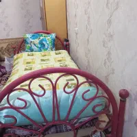تخت فلزی یک نفره محکم  راحت|تخت و سرویس خواب|رباط‌کریم, نصیرشهر|دیوار