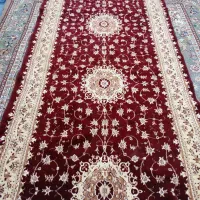 فرش کناره زرشکی لاکی