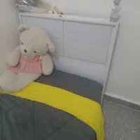 تخت تک نفره