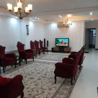 اجاره واحد ۱۱۲ متری ۵ سال ساخت تمیز/ده متری اول