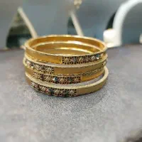 النگو گیلدا|جواهرات|دهدشت, |دیوار