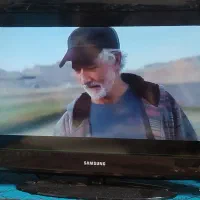 تلویزیون ۳۲ سامسونگ نیاز به تعمیر