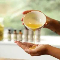روغن ماساژ جهت .درمانی.ورزشی .ریلکسیشن ماساژ|آرایشی، بهداشتی، درمانی|نی‌ریز, |دیوار