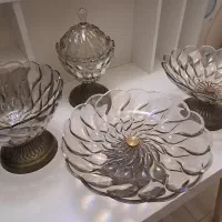 ظروف پذیرایی ۴ تیکه ۲۸ پارچه شامپاینی سالم