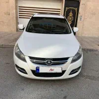 جک J5 اتوماتیک 1800cc، مدل ۱۳۹۴