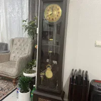 ساعت ایستاده چوبی