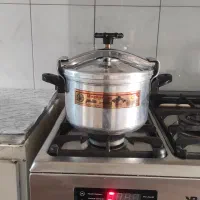 زود پز  ۶ نفره
