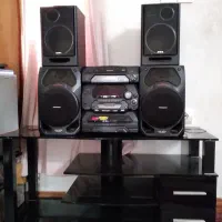 یک سری وسایل برقی یکجا بفروش میره