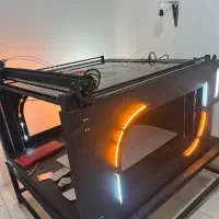 استخدام نیروی خانم برای مونتاژ و رنگ‌آمیزی