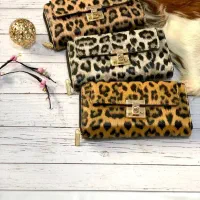 تولید و پخش انواع کیف پول و جاکارتی