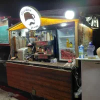 کافه سیار کلبه چوبی