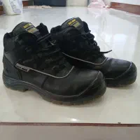 کفش ایمنی نوک آهنی ضد آب و ضدسایش س۴۱و ۴۲قیمت ۱۶۵۰|کیف، کفش، کمربند|مراغه, |دیوار