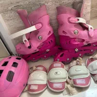 اسکیت به همراه تجهیزات