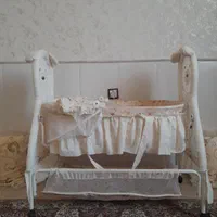 گهواره پشه بند دار|تخت و صندلی بچه|میان جلگه, |دیوار