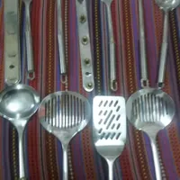 کفگیر وملاقه