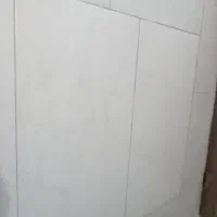 کارگر کاشی کاری سنگ کاری